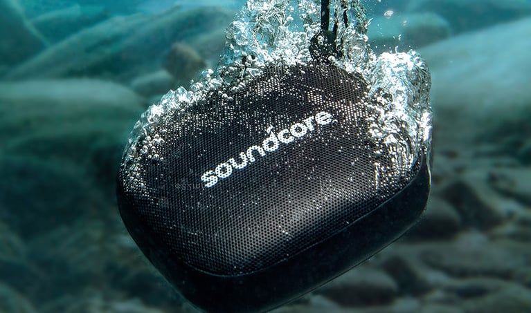 人気の定番 Anker Soundcore Icon IP67 防水ワイヤレススピーカー